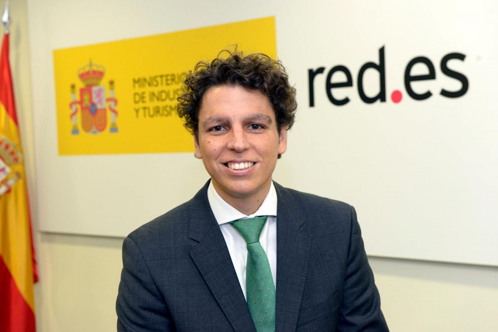 César Miralles en las oficinas de Red.es en Madrid.