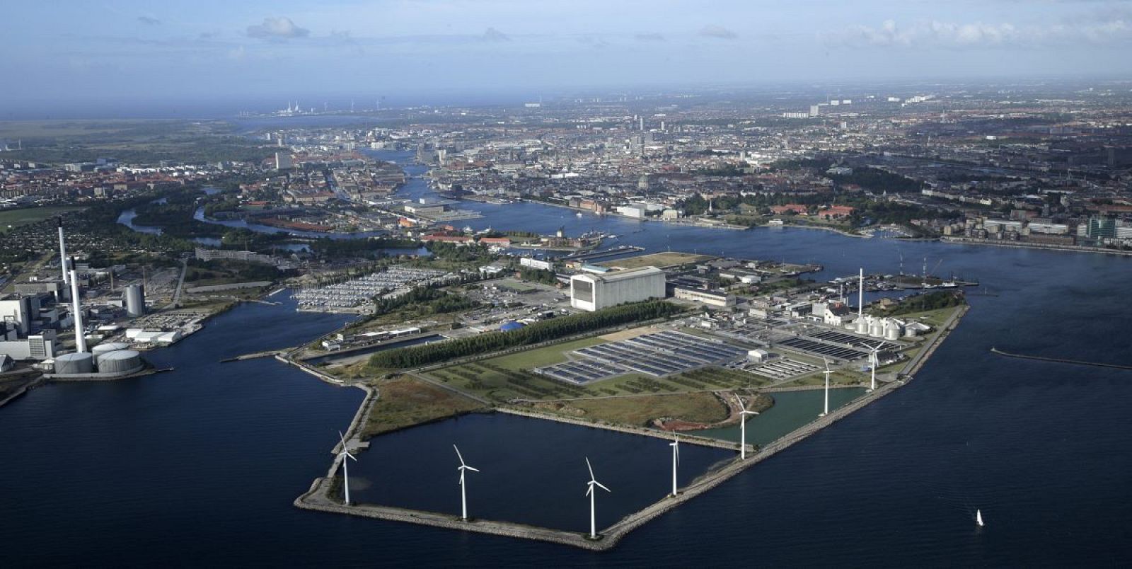 Vista aérea de la isla de Refshaleøen, donde se celebrará Eurovisión 2014