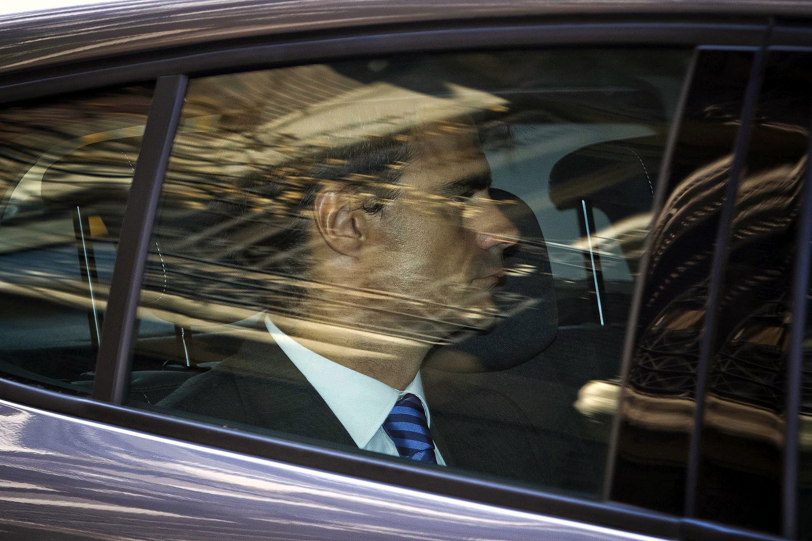 El juez Pablo Ruz, llegando en coche a la Audiencia Nacional.