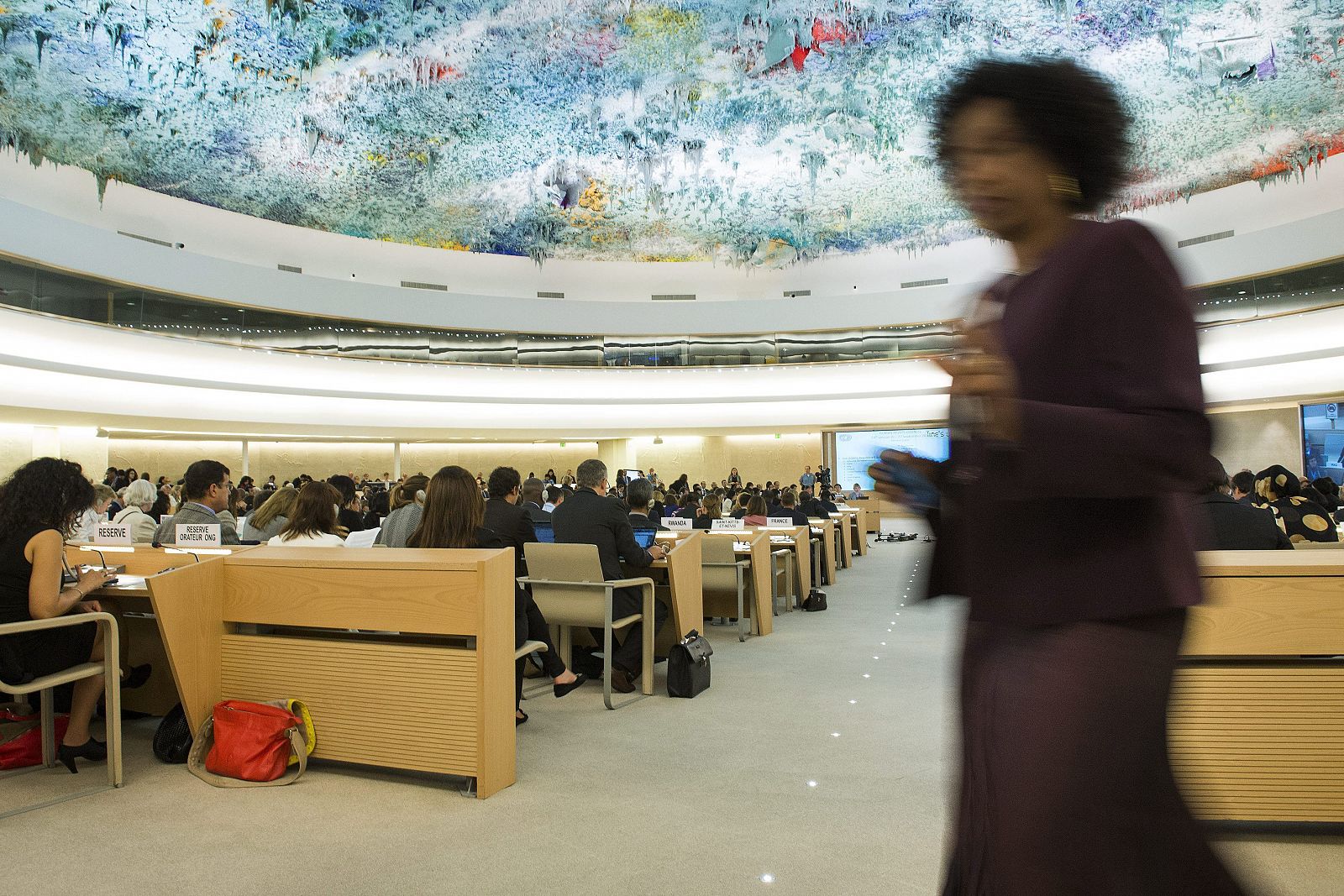 Los delegados asisten a la 24 sesión de Derechos Humanos en la sede de las Naciones Unidas de Ginebra