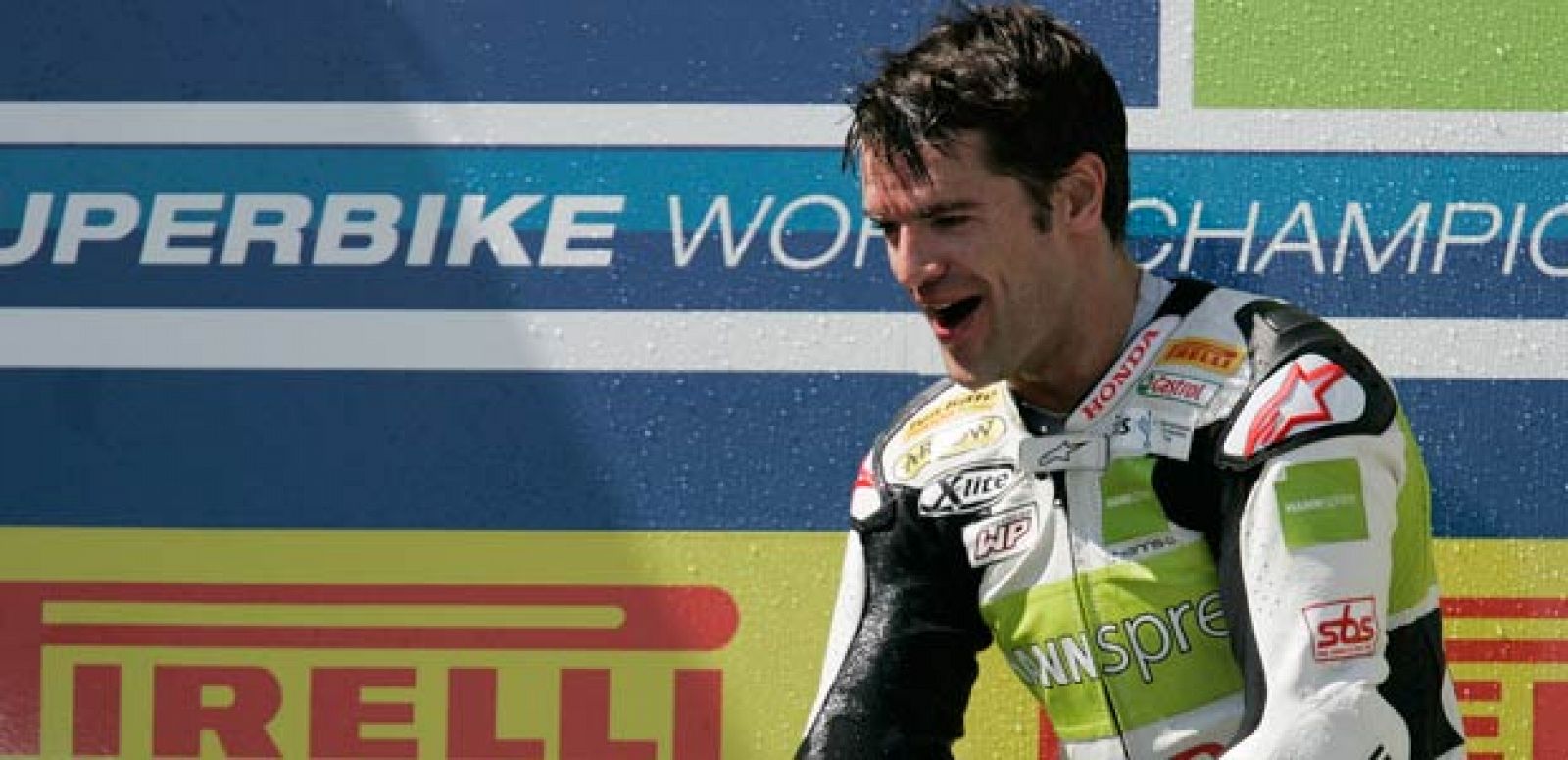Carlos Checa se despide del Mundial de Superbike lo que resta de temporada.