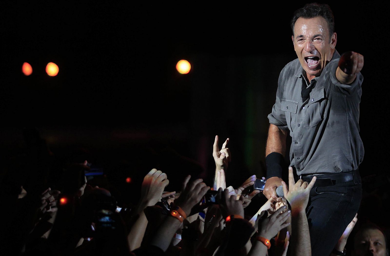 U.S. singer Bruce Springsteen and the Street Band perform at the Rock in Rio Music Festival in Rio de Janeiro