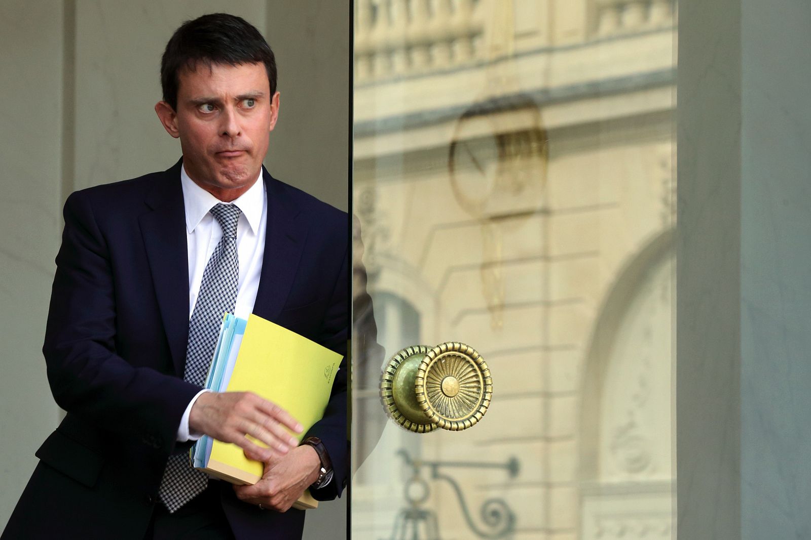 Manuel Valls al concluir el Consejo de Ministros en el Elíseo este miércoles.