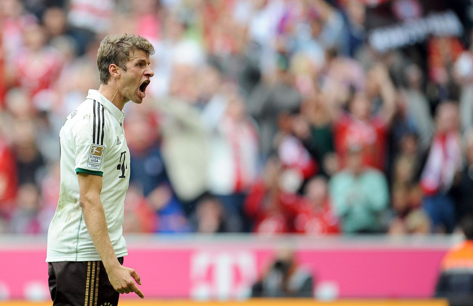 Thomas Müller celebra el gol del Bayern