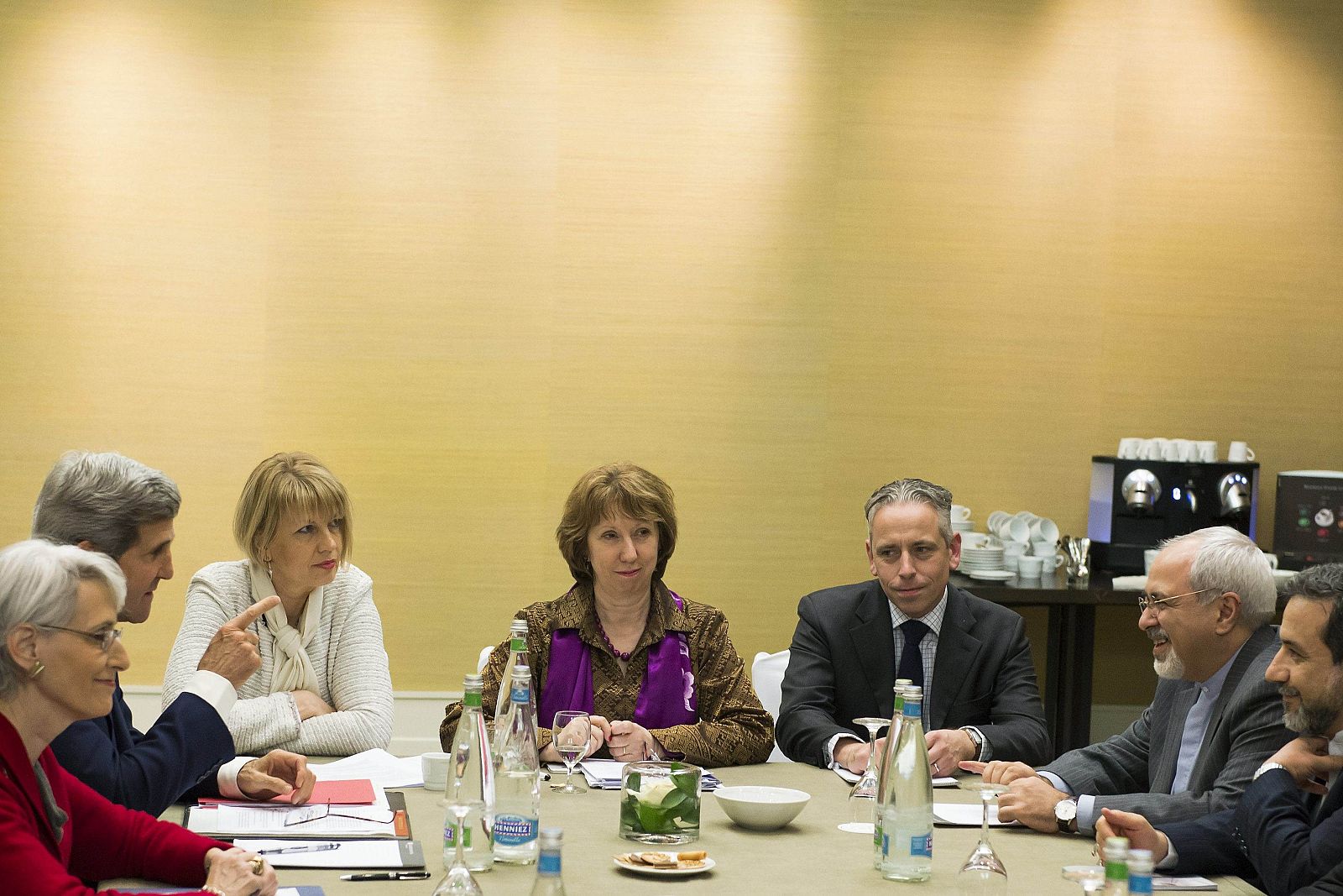 U.S. Secretary of State Kerry, EU High Representative for Foreign Affairs Ashton and Iranian Foreign Minister Mohammad Zarif speak together during the third day of closed-door nuclear talks at the Intercontinental Hotel in Geneva