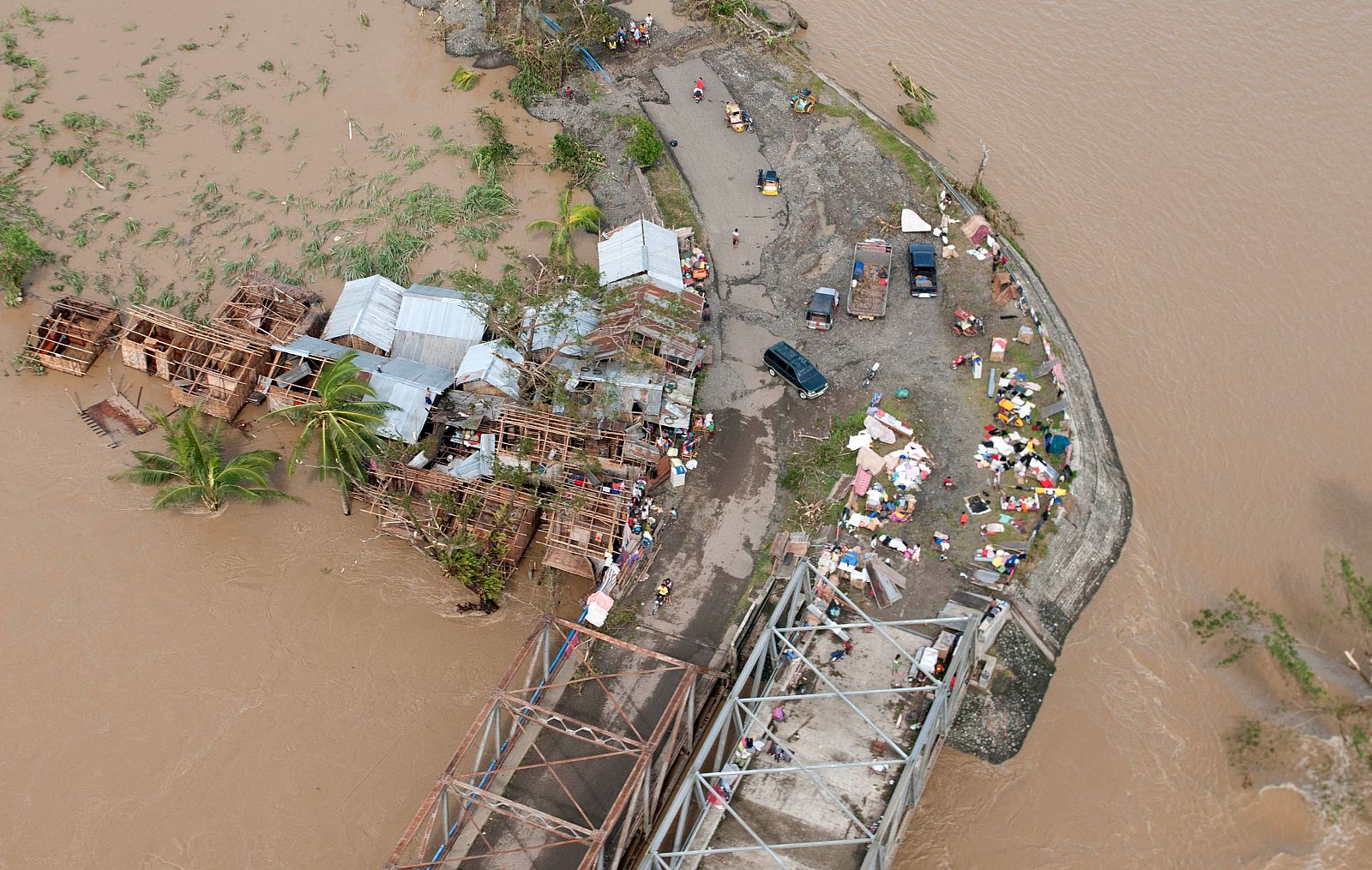 Inundaciones y daños causado por el tifón Haiyan
