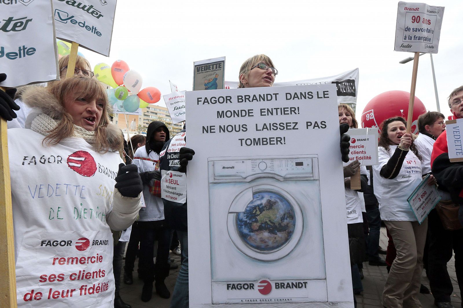 Manifestación de los trabajadores de Fagor Brandt en la localidad francesa de Nanterre el pasado 22 de noviembre