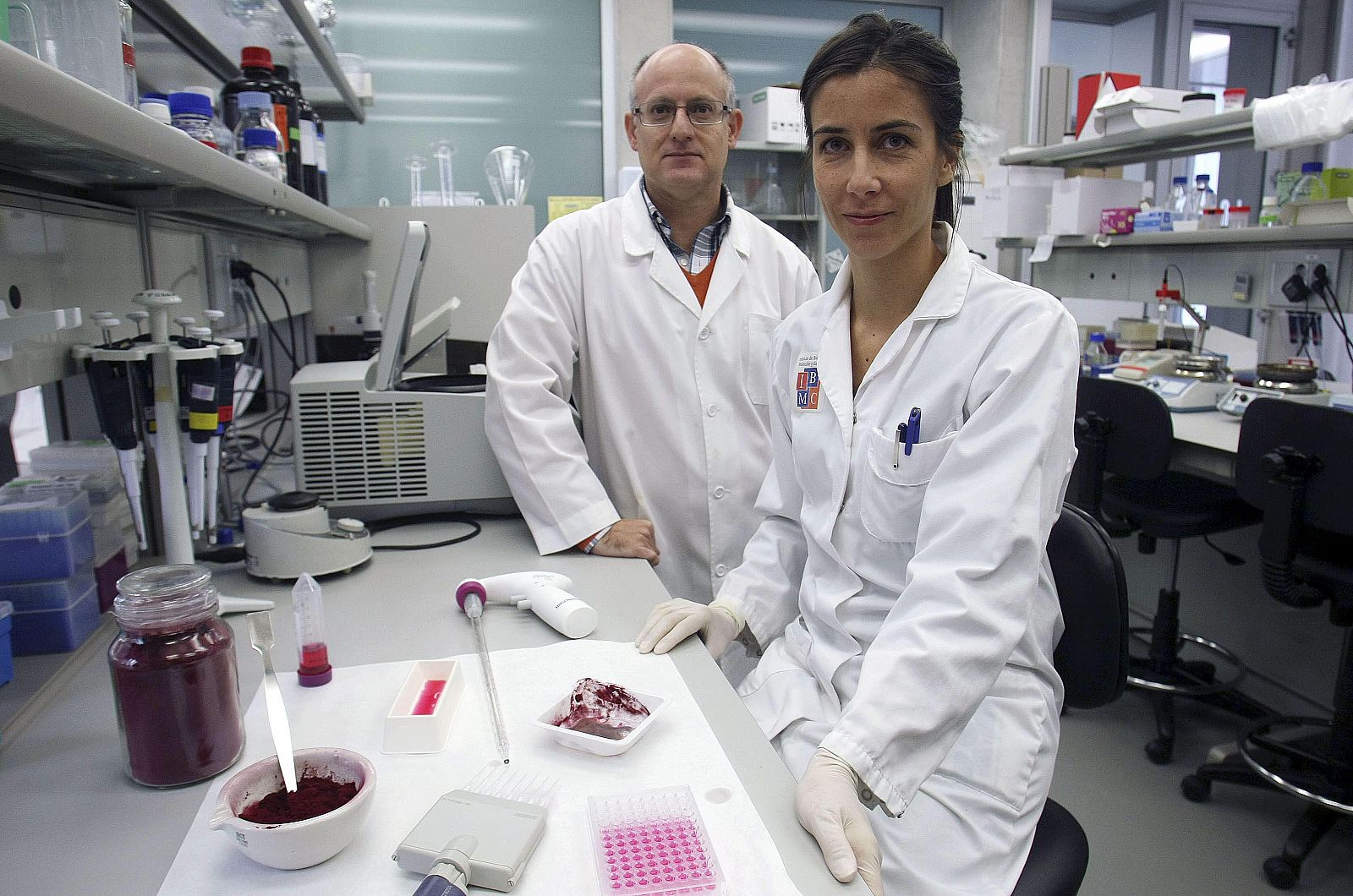 UNA FLOR QUE REDUCE LA TENSIÓN, COLESTEROL Y LA DIABETES EN PACIENTES OBESOS