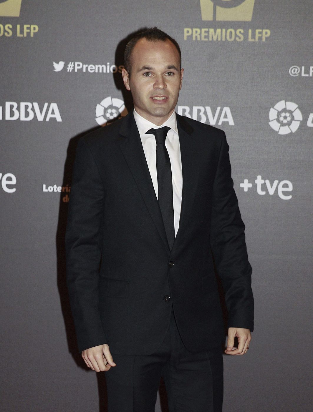 Andrés Iniesta, a su llegada a la gala de entrega de los premios que la Liga de Fútbol Profesional (LFP).
