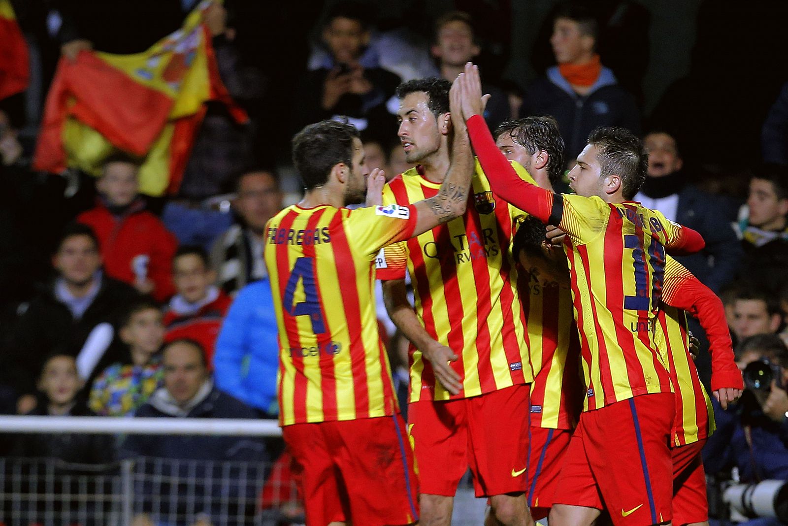 Los jugadores del Barça celebran uno de los goles en Cartagena.