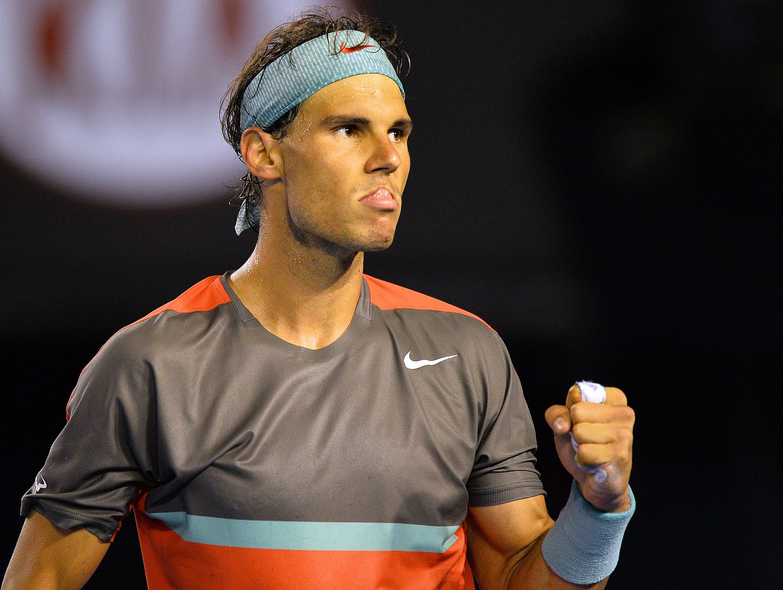 Nadal celebra un punto en el partido de semifinales contra Federer