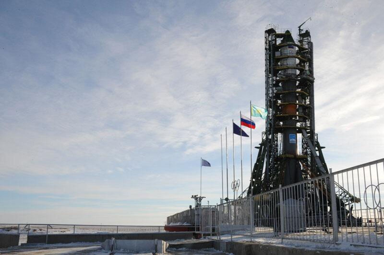 La Progress M-22M lista para su lanzamiento en la rampa de lanzamiento número 1 del cosmódromo de Baikonur