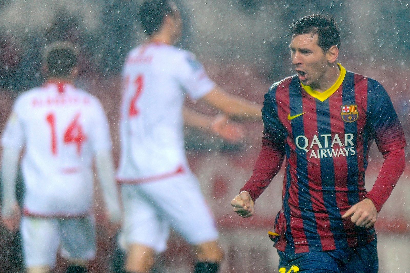 Messi celebra el primer gol del partido contra el Sevilla.