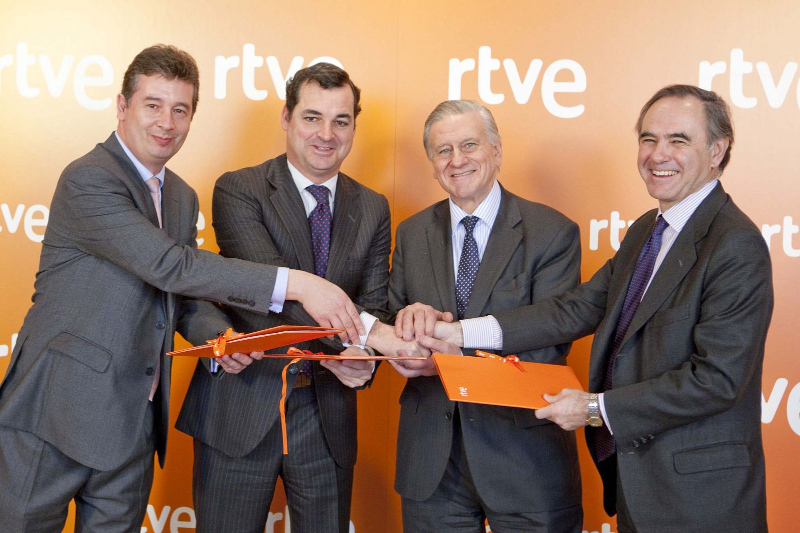 Alberto Sanz, Leopoldo González-Echenique, Valentín Fuster y Luis de Carlos Bertrán.