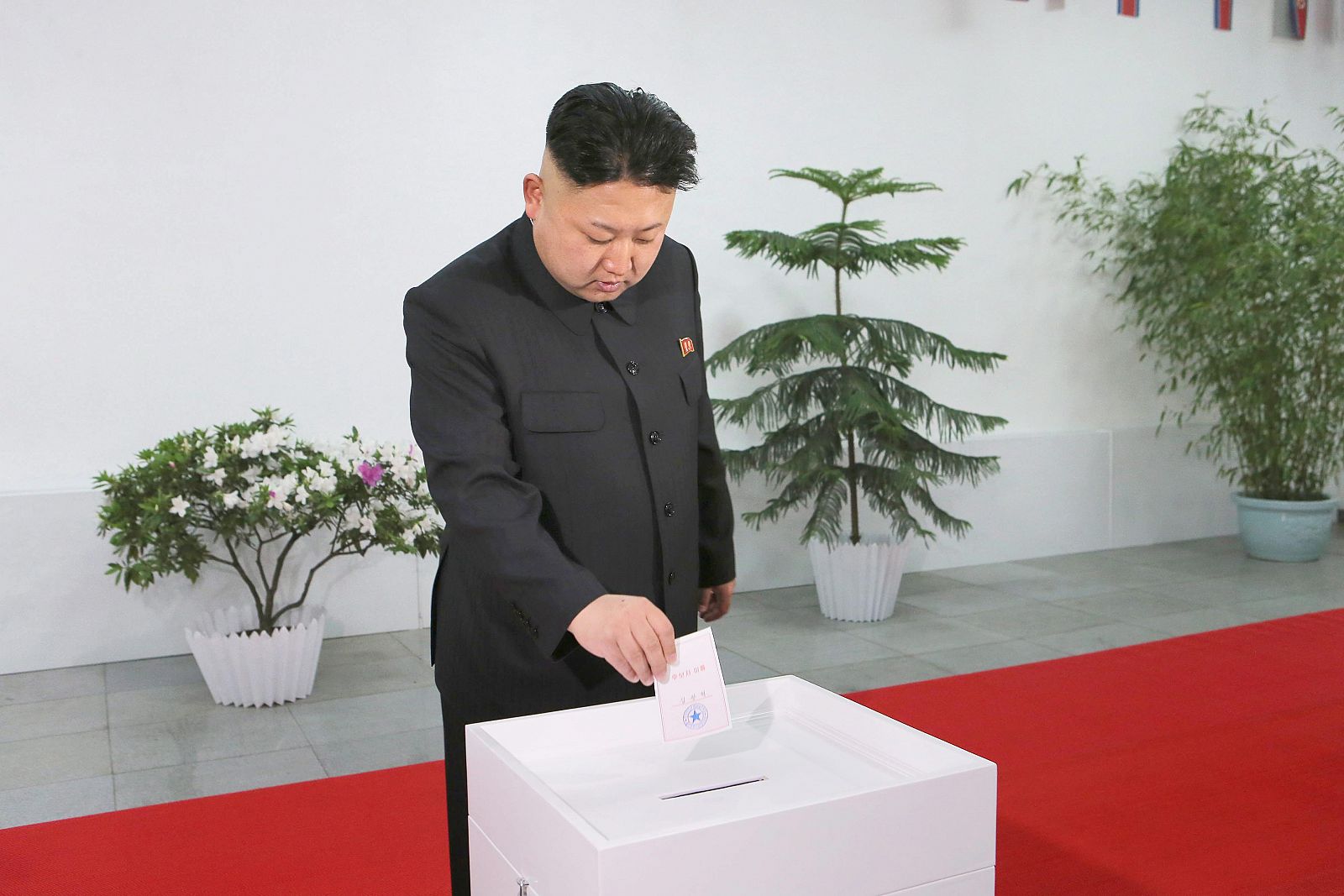 Kim Jong un vota en las elecciones legislativas de Corea del Norte