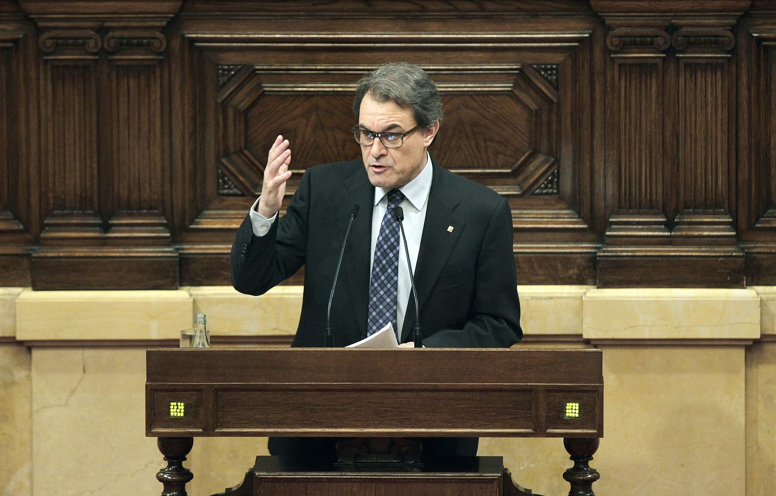 El presidente de la Generalitat, Artur Mas, durante un pleno en el Parlamento catalán.