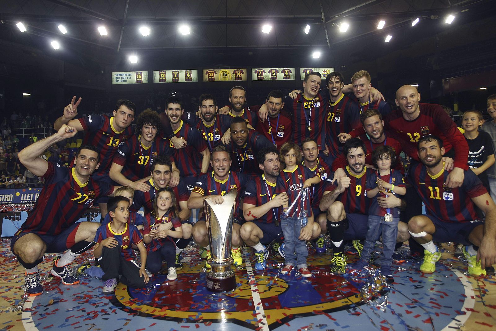 EL BARCELONA CAMPEÓN DE LA LIGA ASOBAL TRAS VENCER POR 48-22 AL BM. ARAGÓN