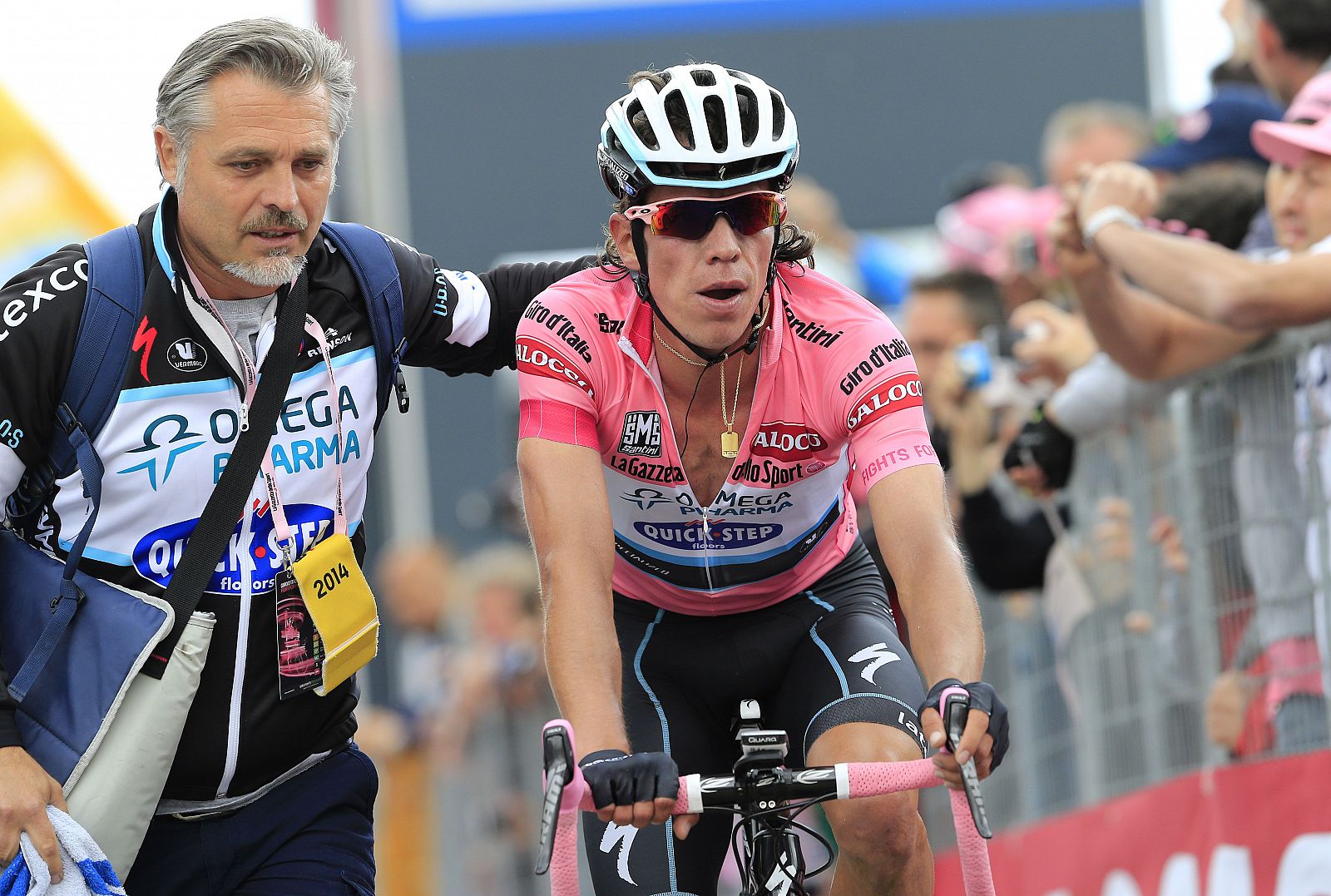 El colombiano Rigoberto Urán, líder del Giro