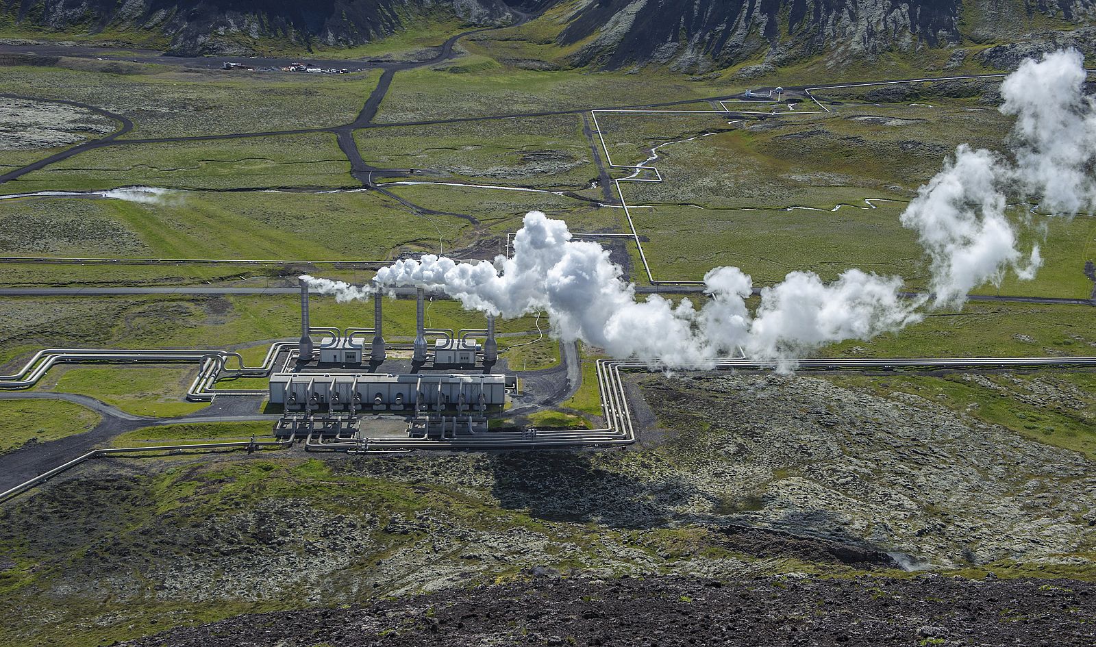 Central de energía geotérmica de Nesjavellir, en Islandia.