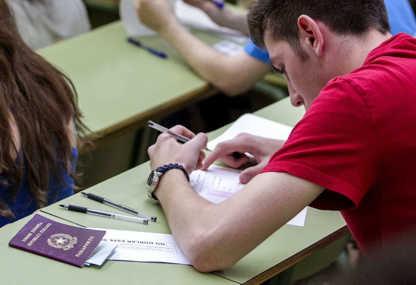 Un estudiante en una prueba de selectividad, en Zaragoza