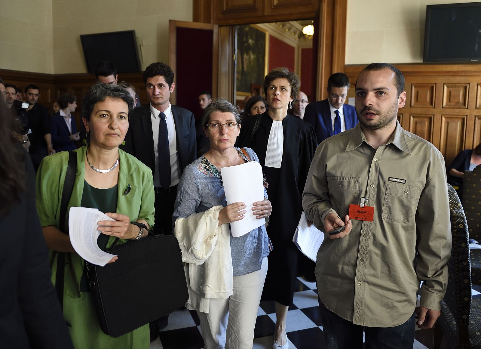 Familiares de Vincent Lambert, paciente francés en estado vegetativo, en el Consejo de Estado de Francia