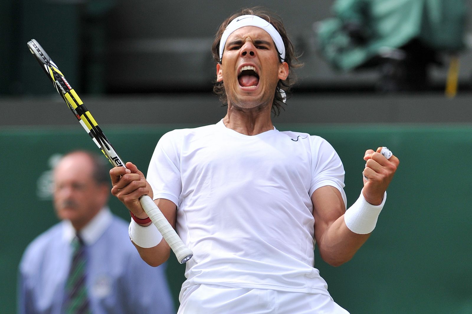 Nadal celebra su victoria ante el ruso.