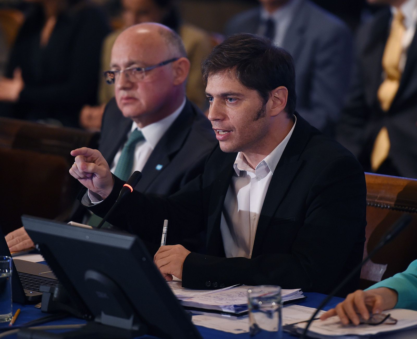 El ministro de Economía de Argentina, Axel Kicillof junto al canciller, Héctor Timerman durante su invención en la reunión de la OEA.