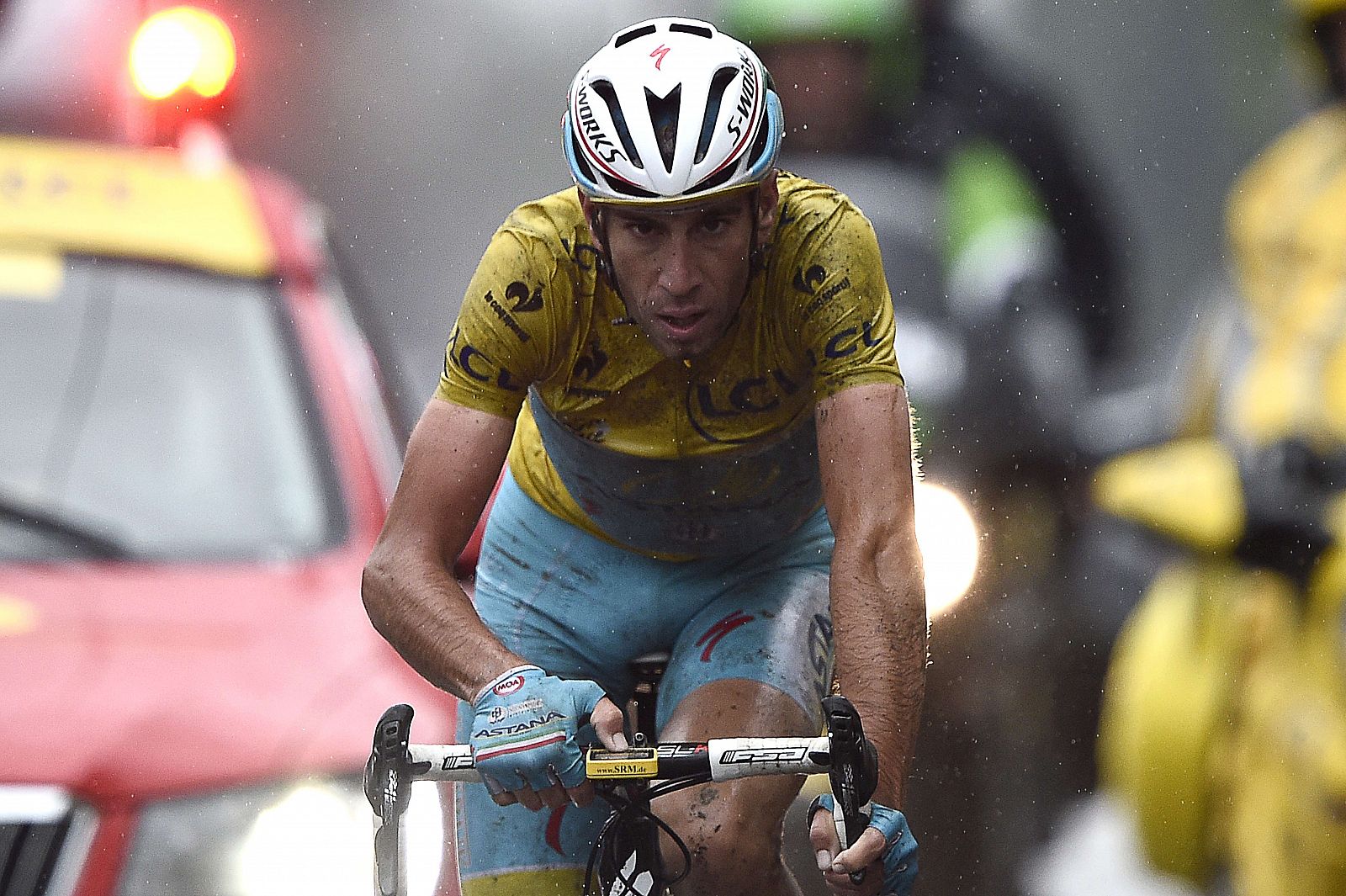 Vincenzo Nibali ha sacado más de dos minutos a Contador.