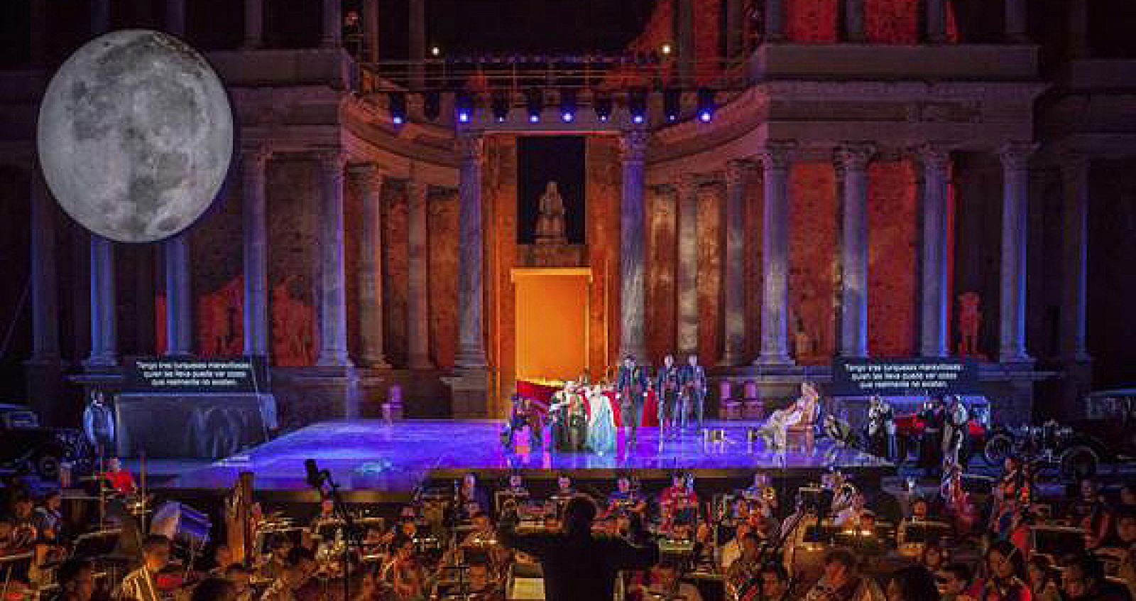 El Teatro Romano de Mérida durante la inauguración del Festival