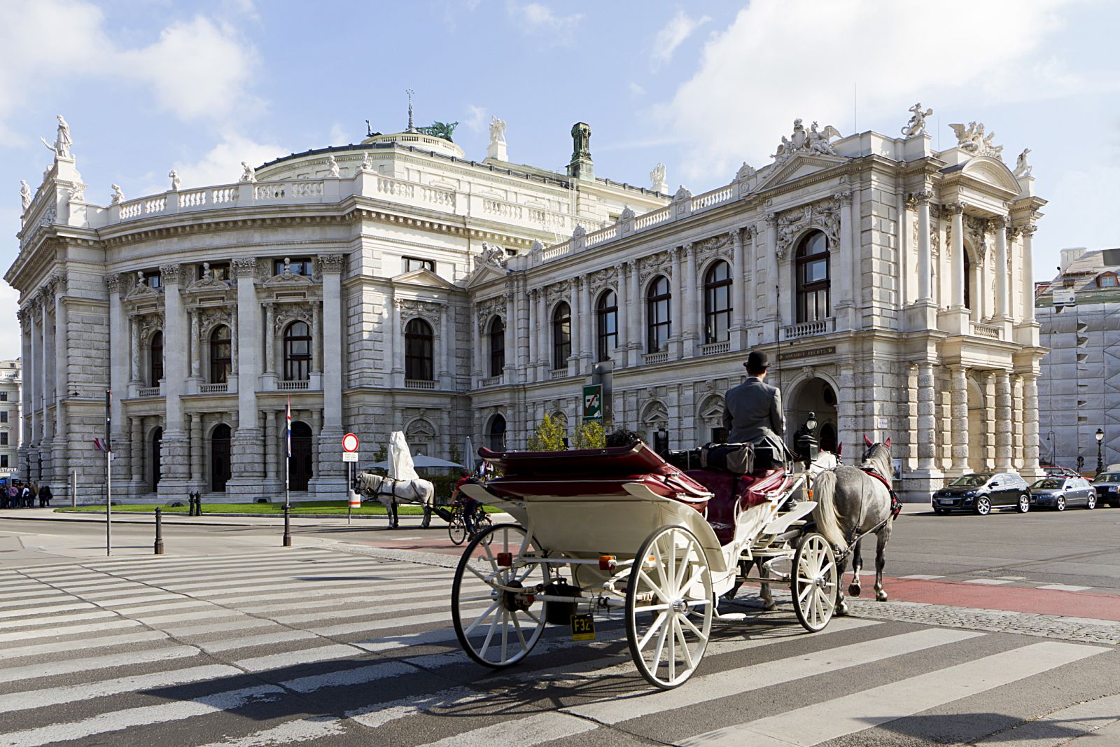 En la imagen, el Burgtheater de Viena (Teatro Nacional de Austria).