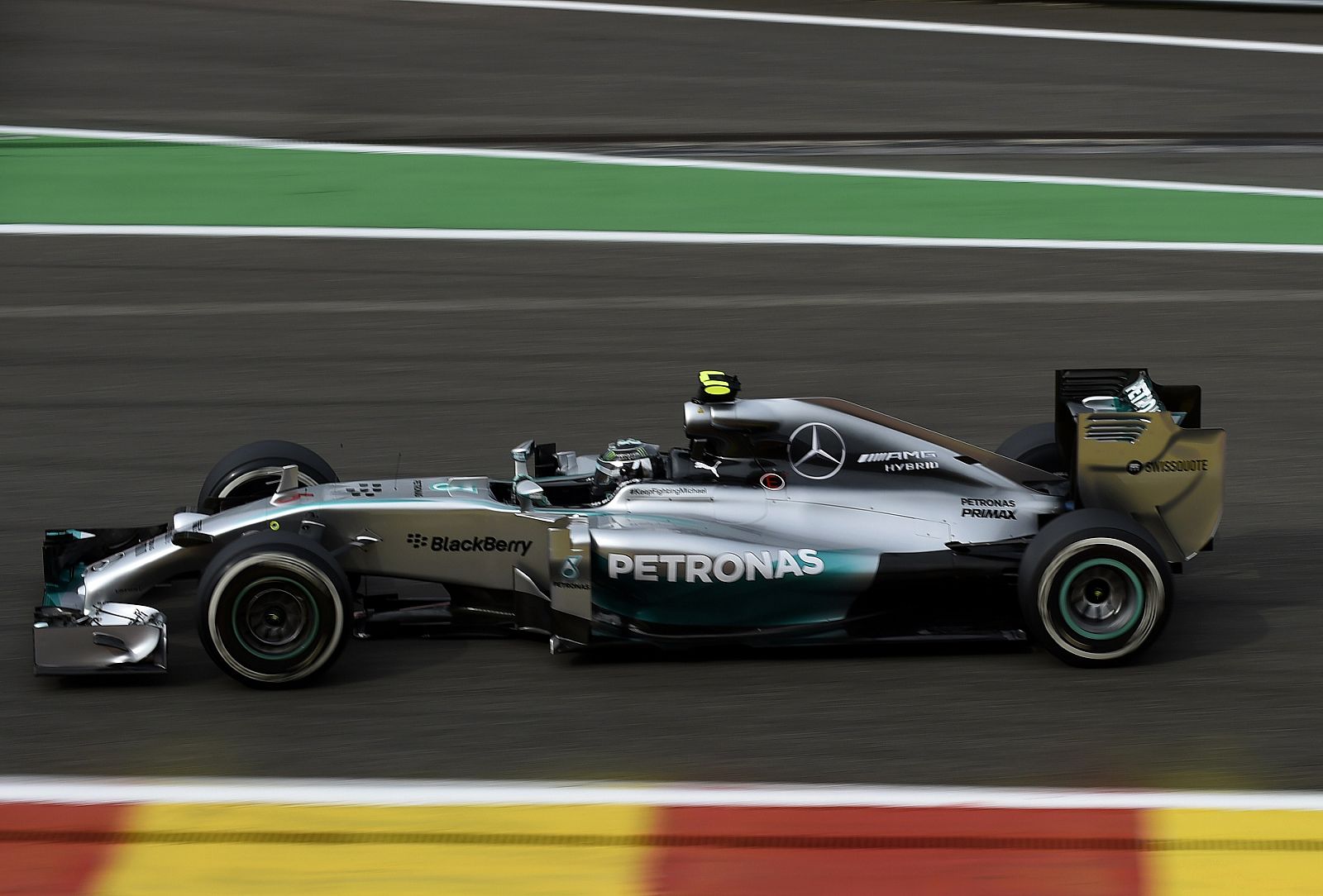 El piloto alemán Nico Rosberg durante los primeros entrenamientos del GP de Bélgica.