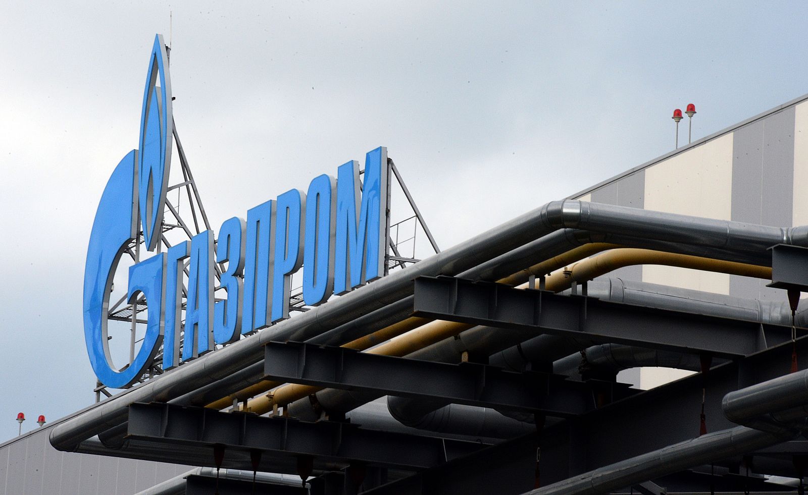 Imagen de archivo de un letrero de Gazprom en Sochi, Rusia