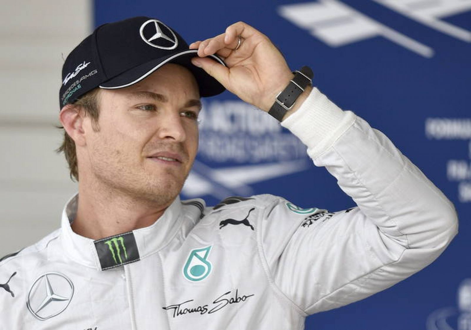 Nico Rosberg (Mercedes) logra la pole en Suzuka