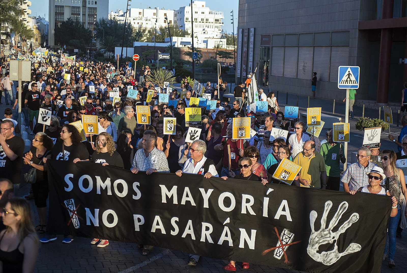 Protestas en Lanzarote contra las prospecciones en Canarias