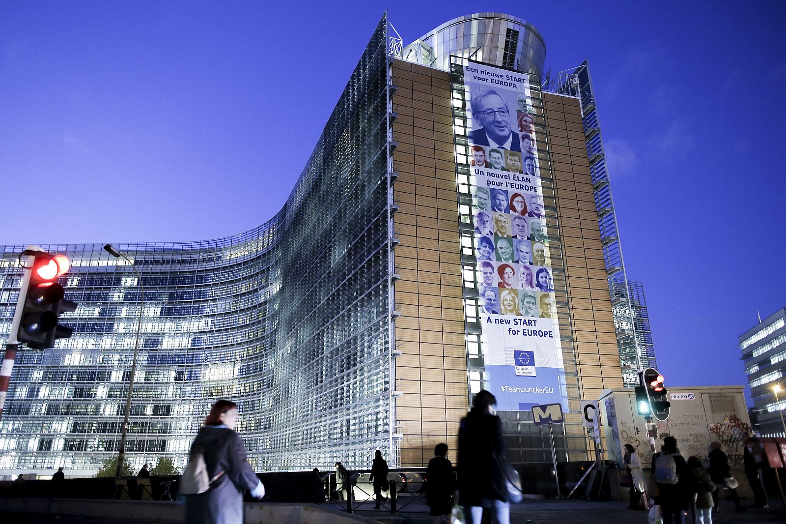 La sede de la Comisión en Bruselas, Bélgica, durante la reunión de Eurogrupo