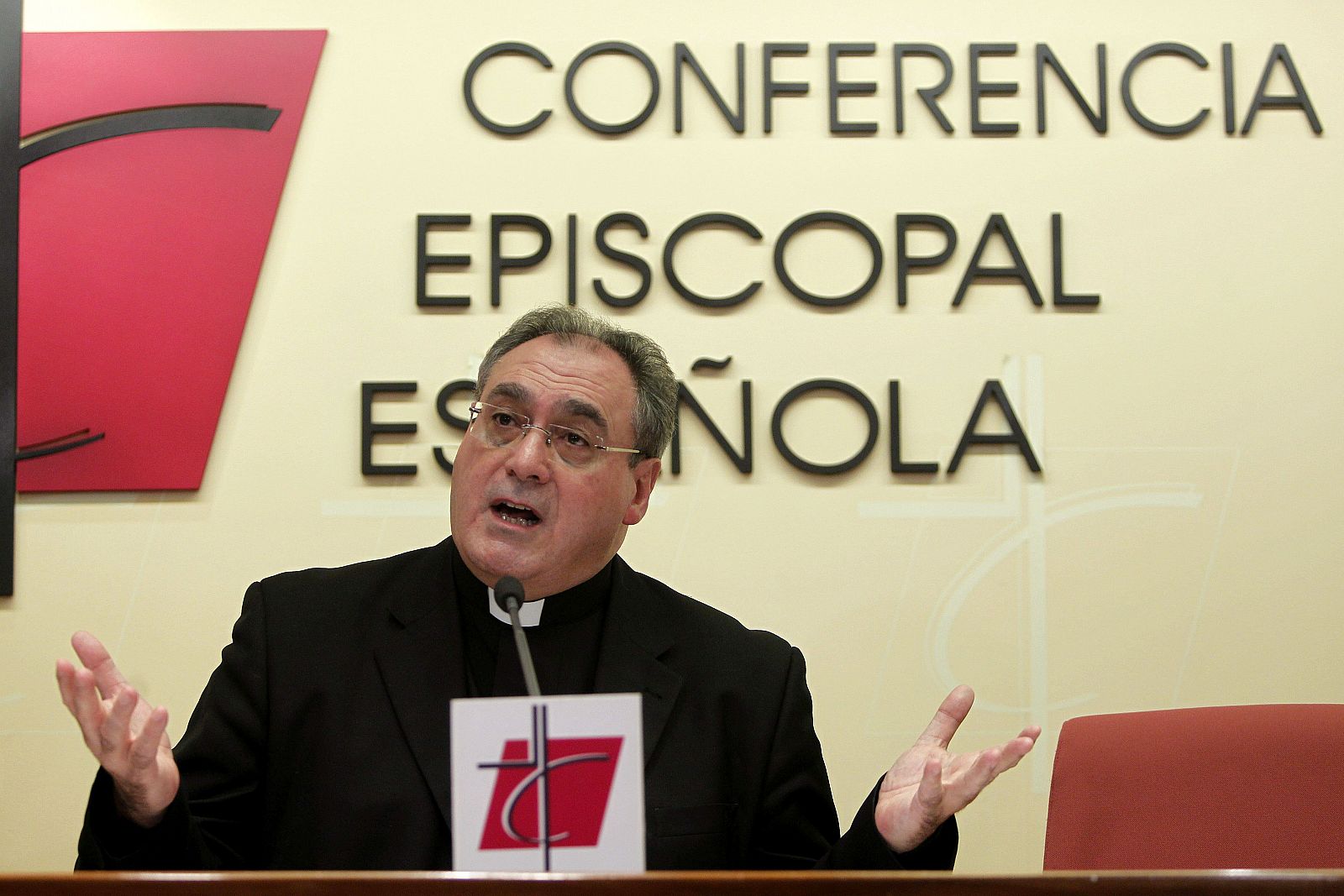 El secretario general y portavoz de la Conferencia Episcopal Española, José María Gil Tamayo.