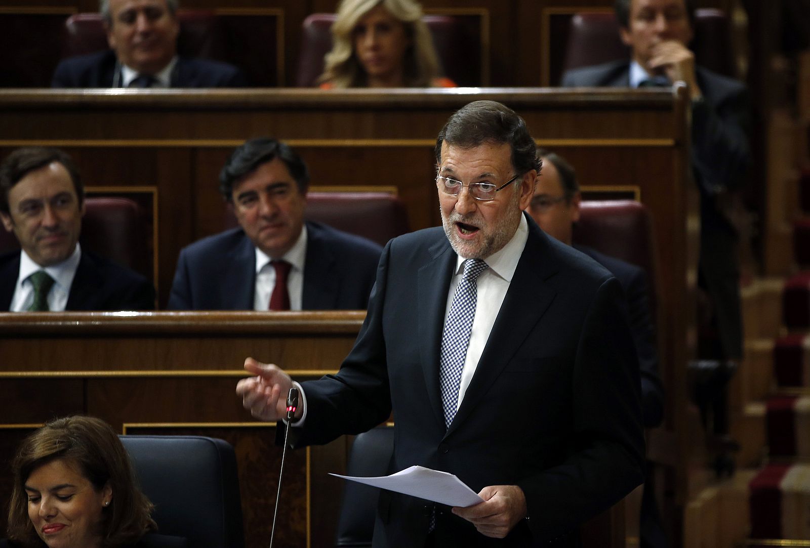 El presidente del Gobierno, Mariano Rajoy, en la sesión de control al Gobierno