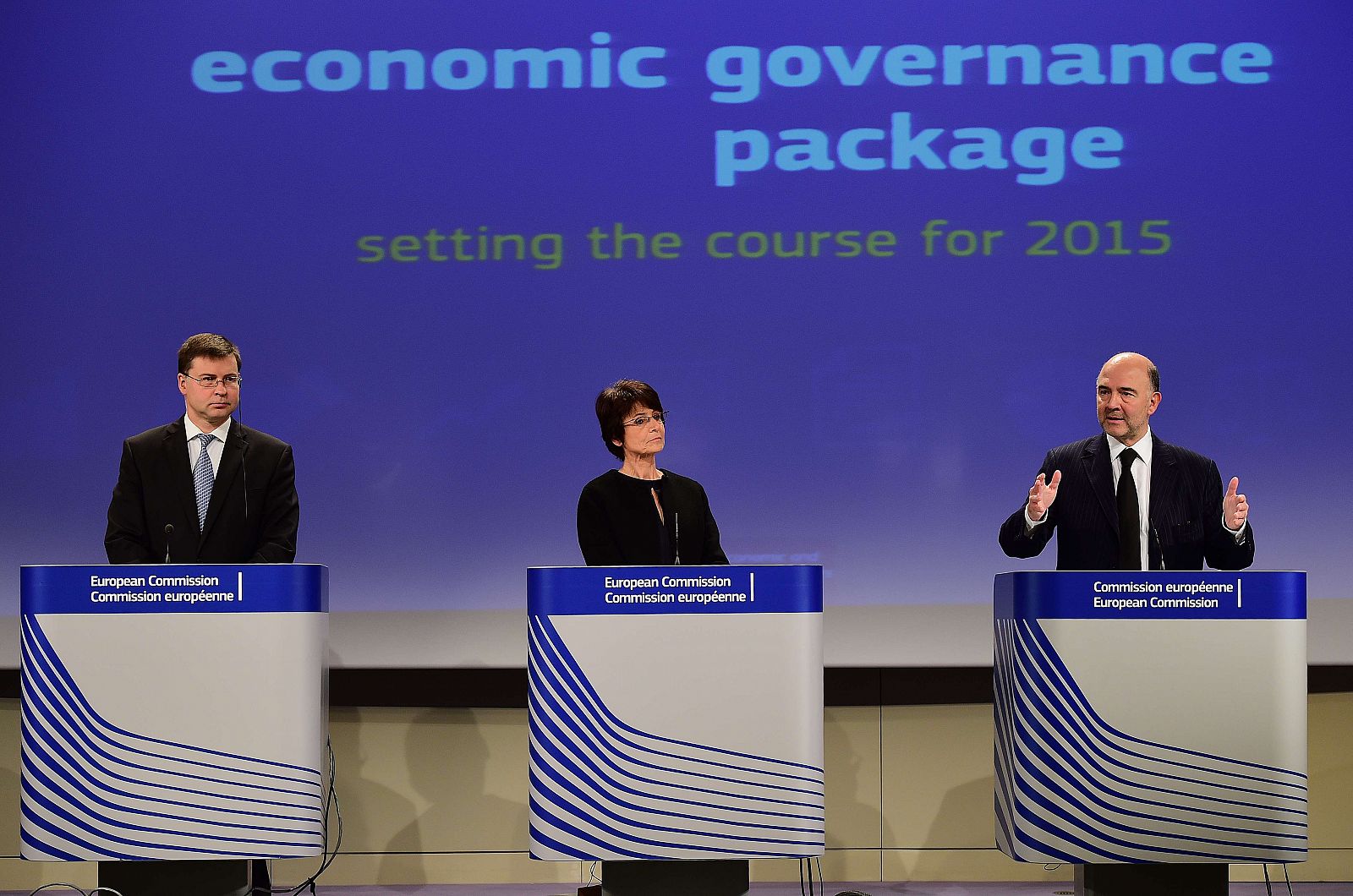 Imagen de la rueda de prensa de los comisarios Dombrovskis, Thyssen y Moscovici