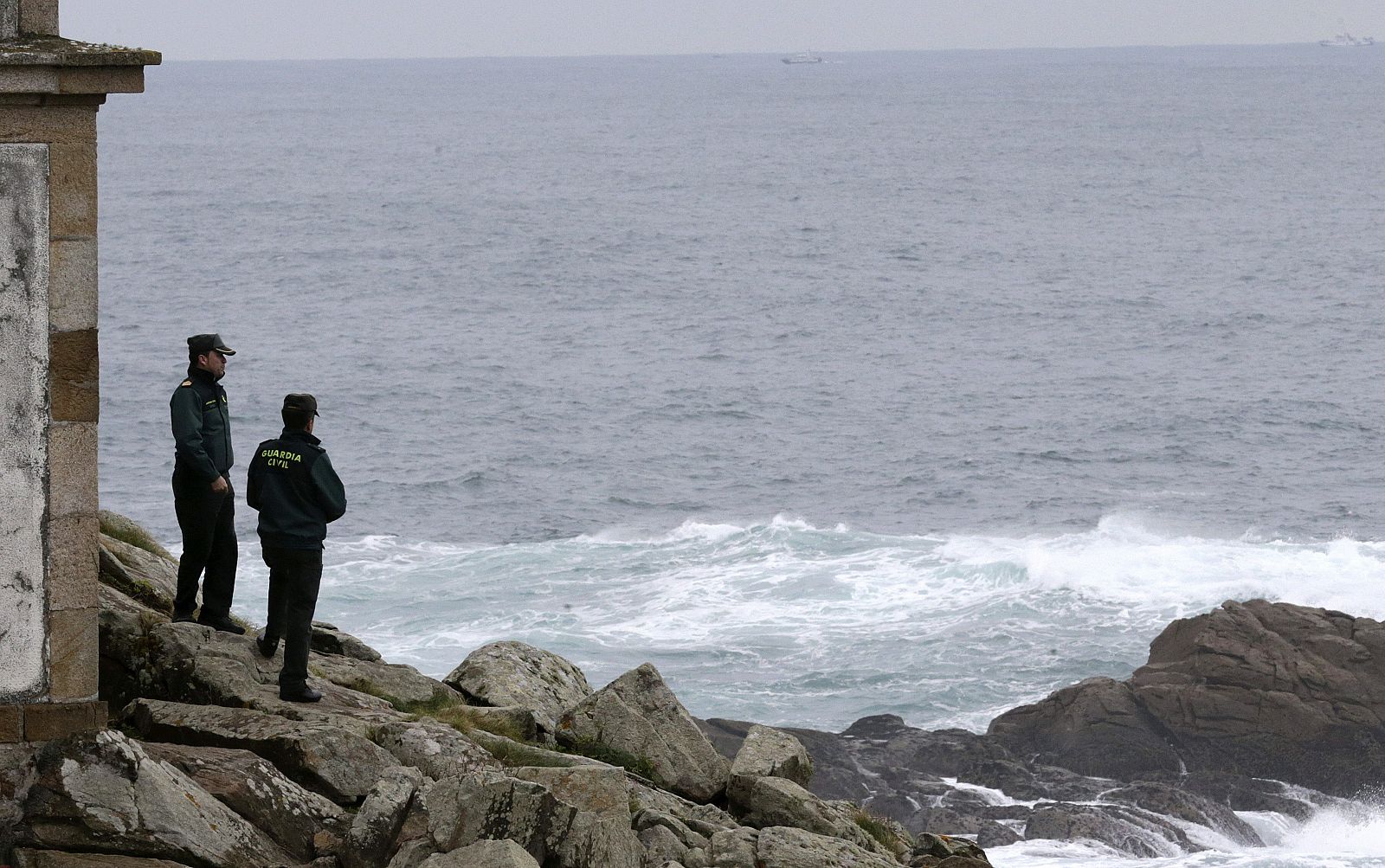 LA BÚSQUEDA DE LOS DOS TRIPULANTES DEL PAQUITO II SE AMPLÍA AL NORTE DE CÍES