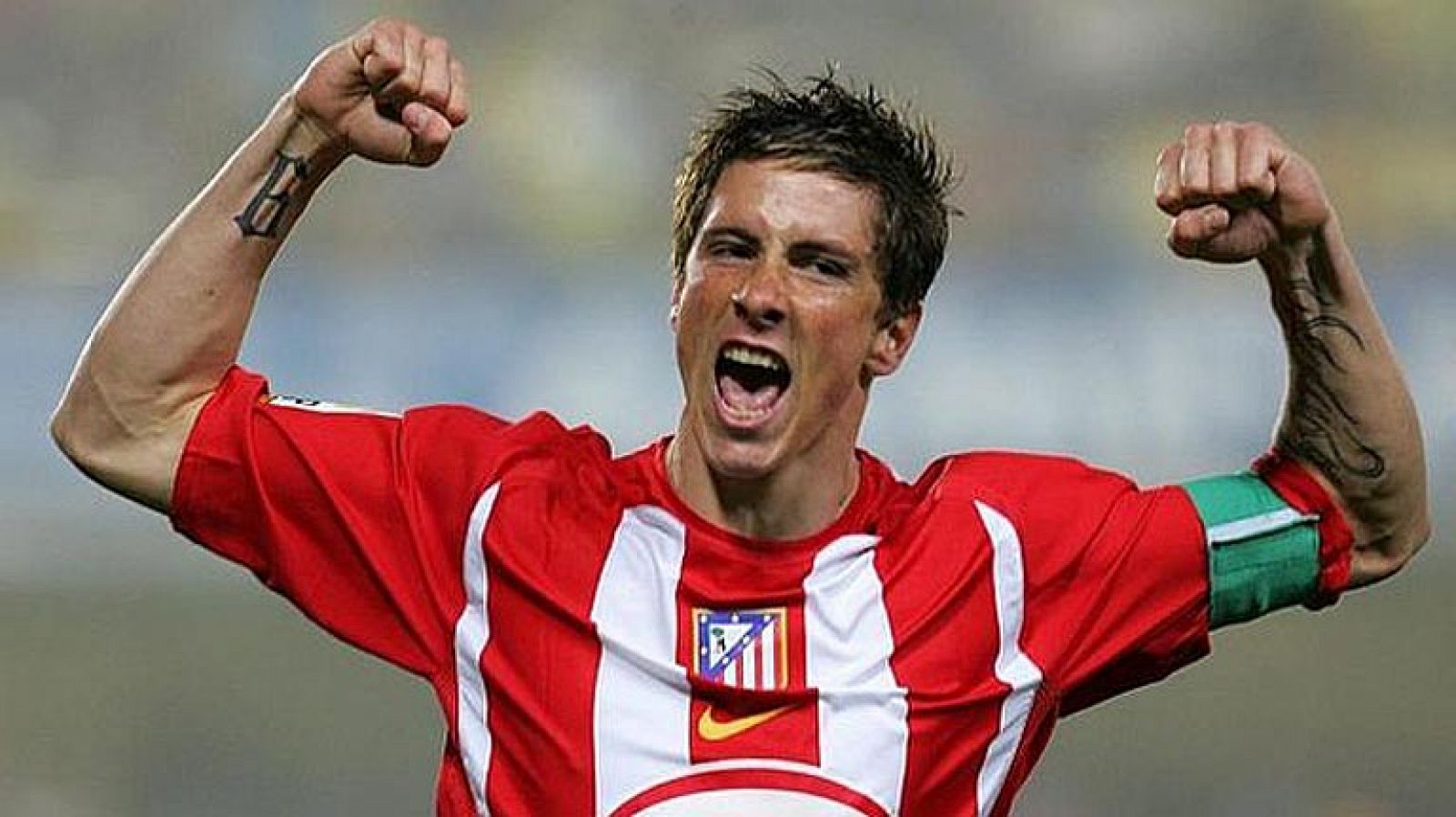 Ferando Torres celebrando un gol