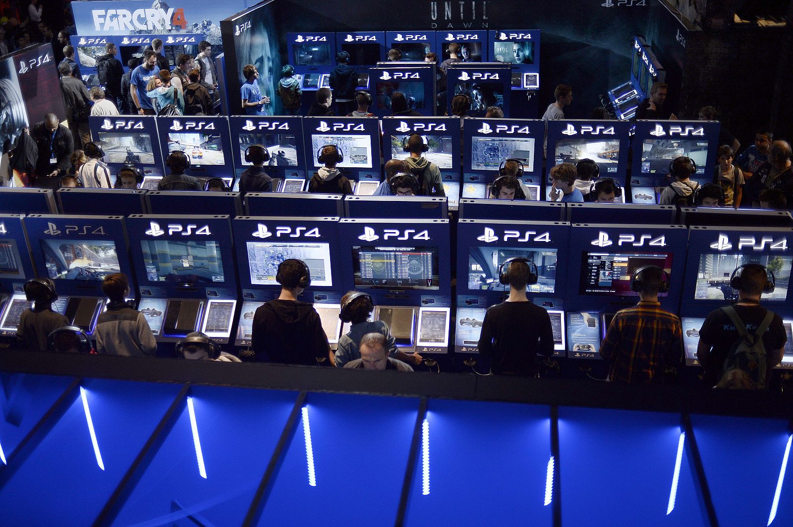 Puestos de Playstation 4 en la semana del videojuego en París, el pasado mes de octubre.