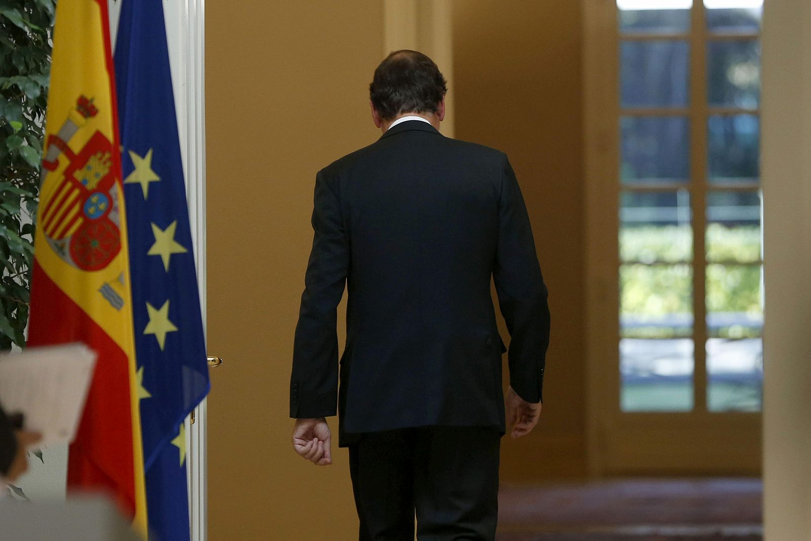 El presidente del Gobierno, Mariano Rajoy, al terminar la rueda de prensa de balance del año que ha ofrecido en la Moncloa.