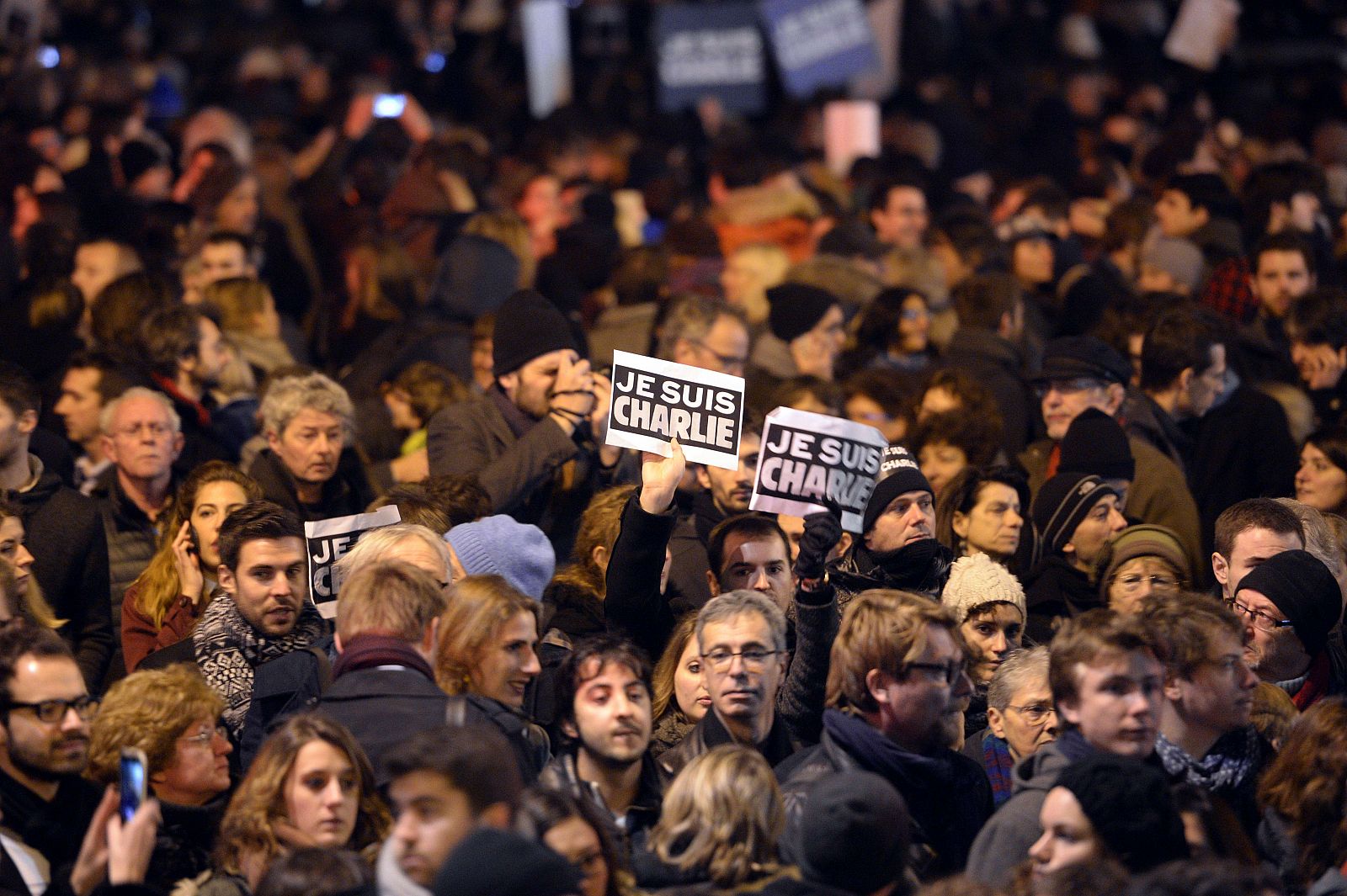 Manifestación en la Plaza de la República de París contra la masacre en 'Charlie Hebdo'.