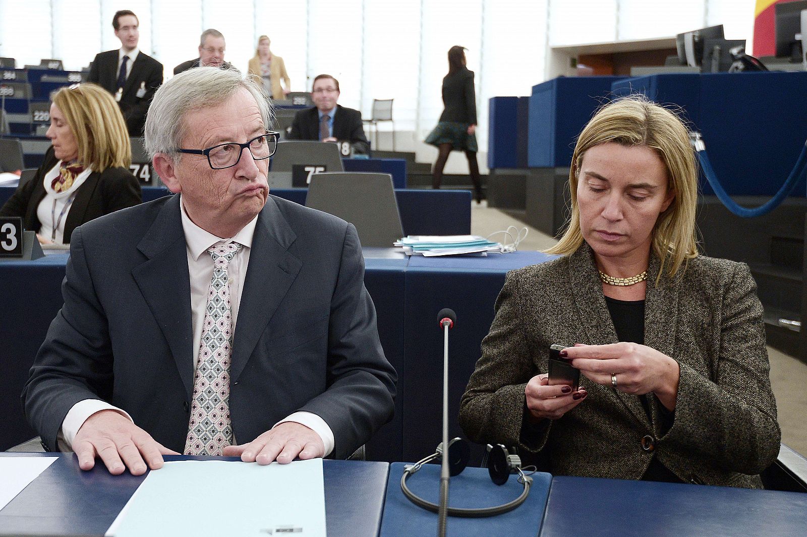 Jean-Claude Juncker y Federica Mogherine en el Parlamento Europeo