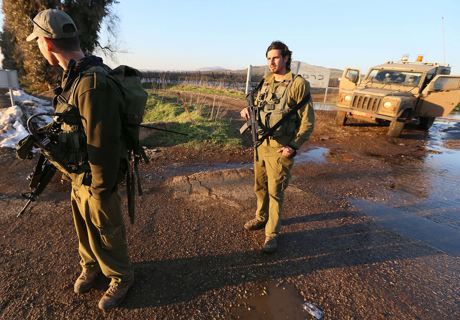 Tropas israelíes patrullan en los Altos del Golán cerca de donde se ha producido el ataque.