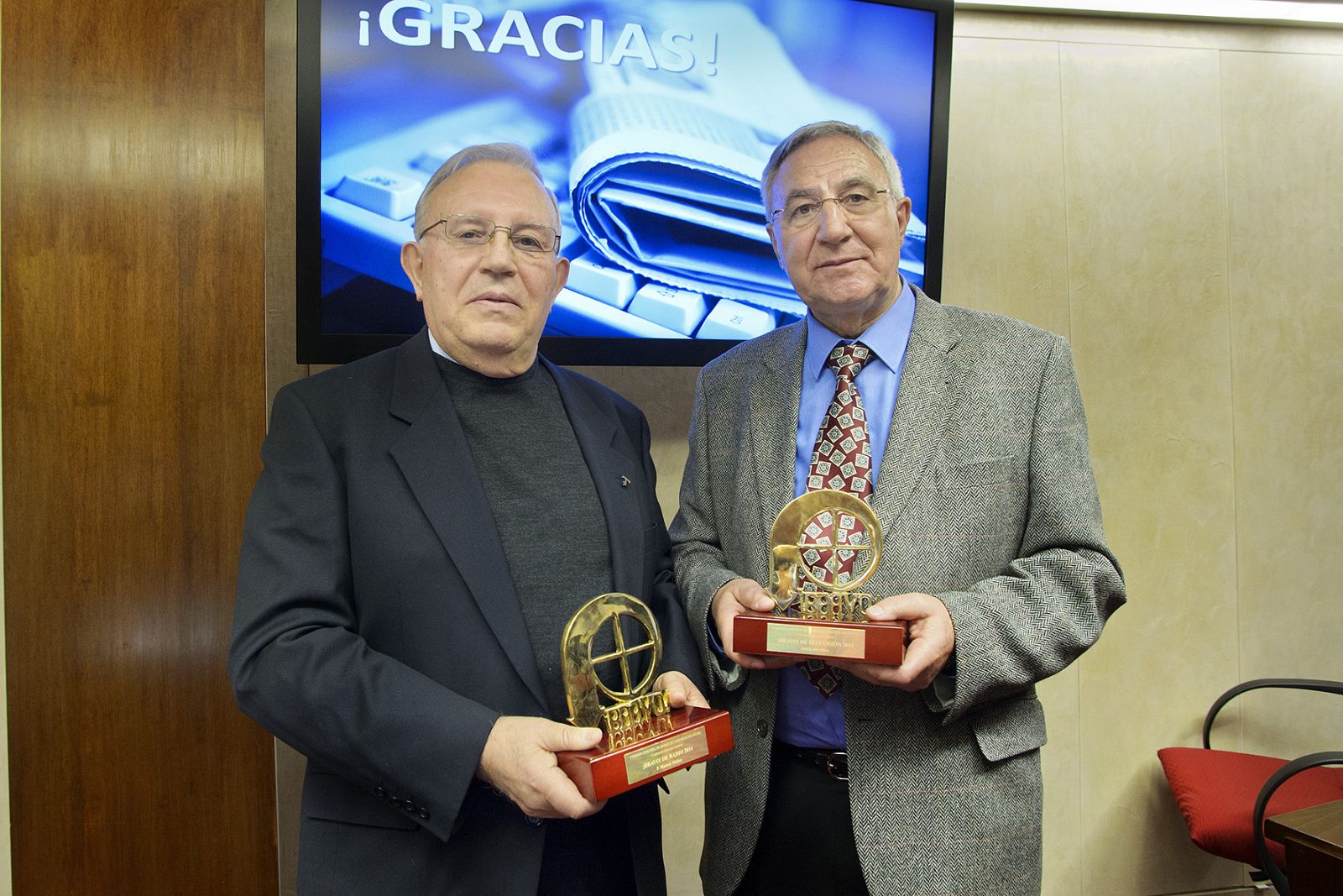 Manuel Muñoz y Julián del Olmo, Premios ¡Bravo!