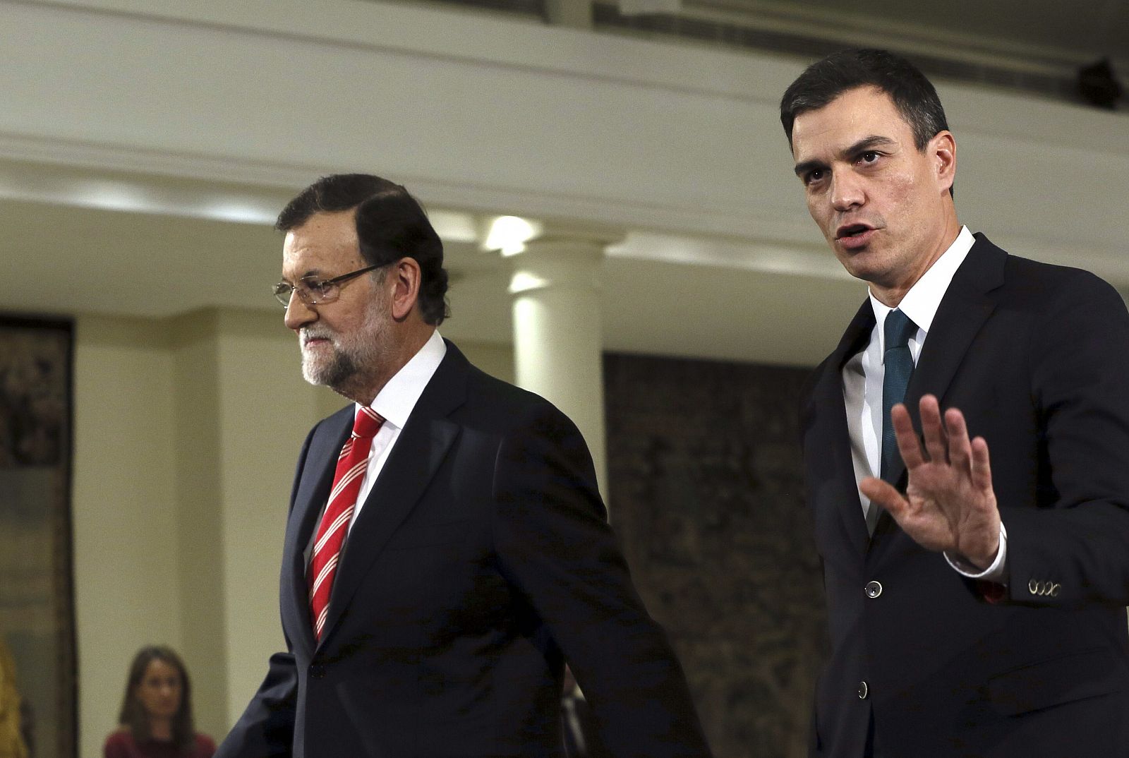 RAJOY Y SÁNCHEZ SUSCRIBEN SU PRIMER PACTO DE ESTADO