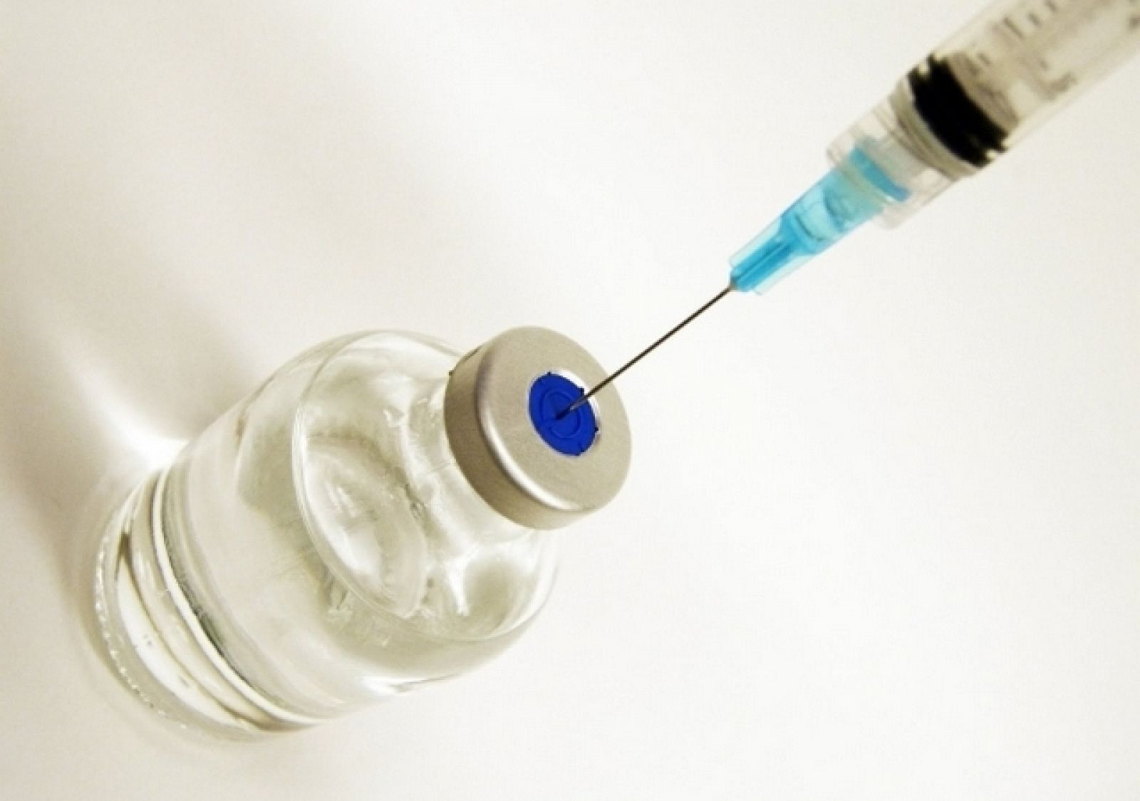 Los pediatras piden que se que incluya la vacuna contra la varicela en dos dosis