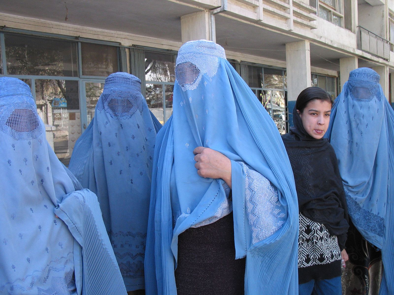 Mujeres afganas con burka.