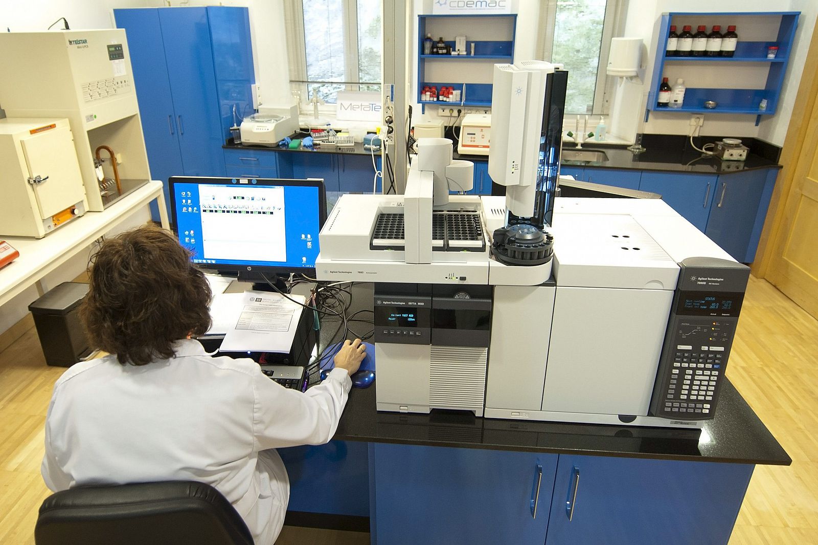 El laboratorio en el que se analiza la muestra para la prueba que detecta enfermedades raras relacionadas con el metabolismo.